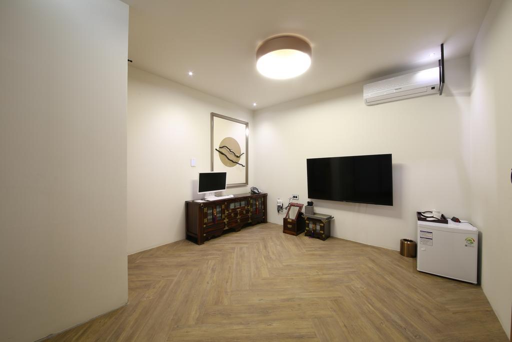 Avenue Hotel Jeonju Esterno foto