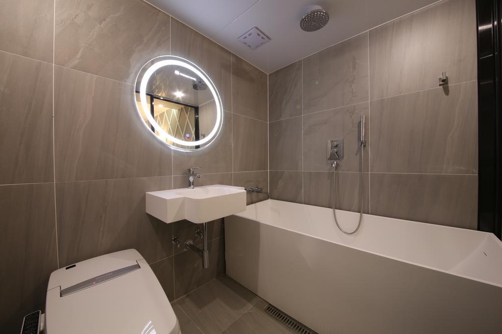 Avenue Hotel Jeonju Esterno foto