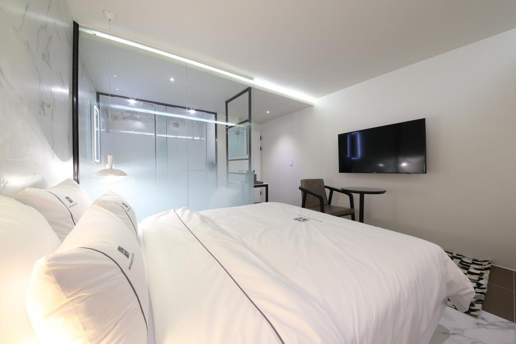 Avenue Hotel Jeonju Esterno foto