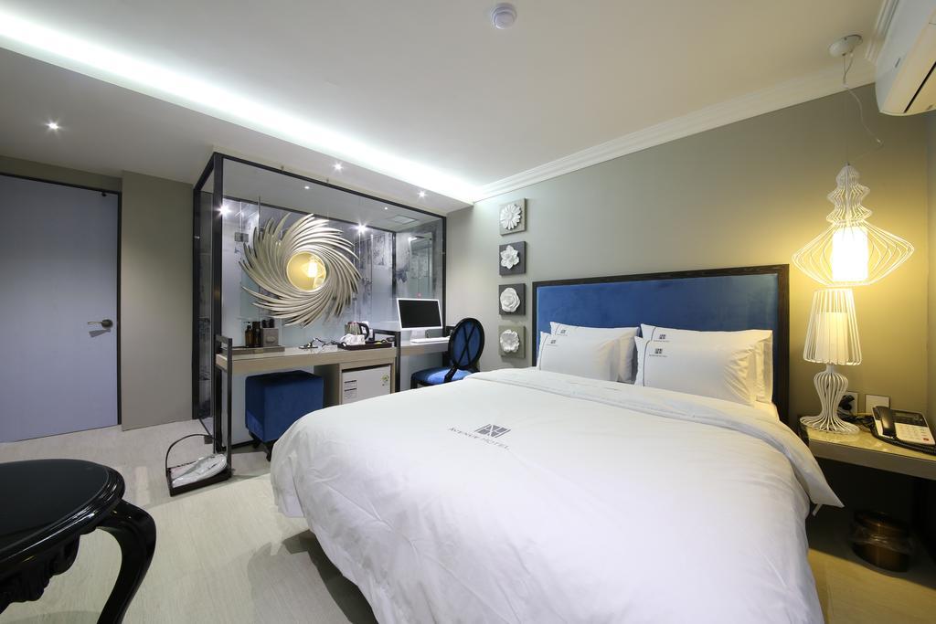 Avenue Hotel Jeonju Esterno foto