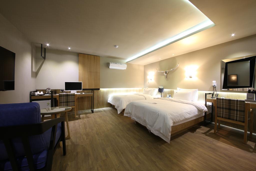 Avenue Hotel Jeonju Esterno foto