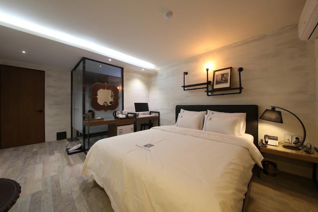 Avenue Hotel Jeonju Esterno foto